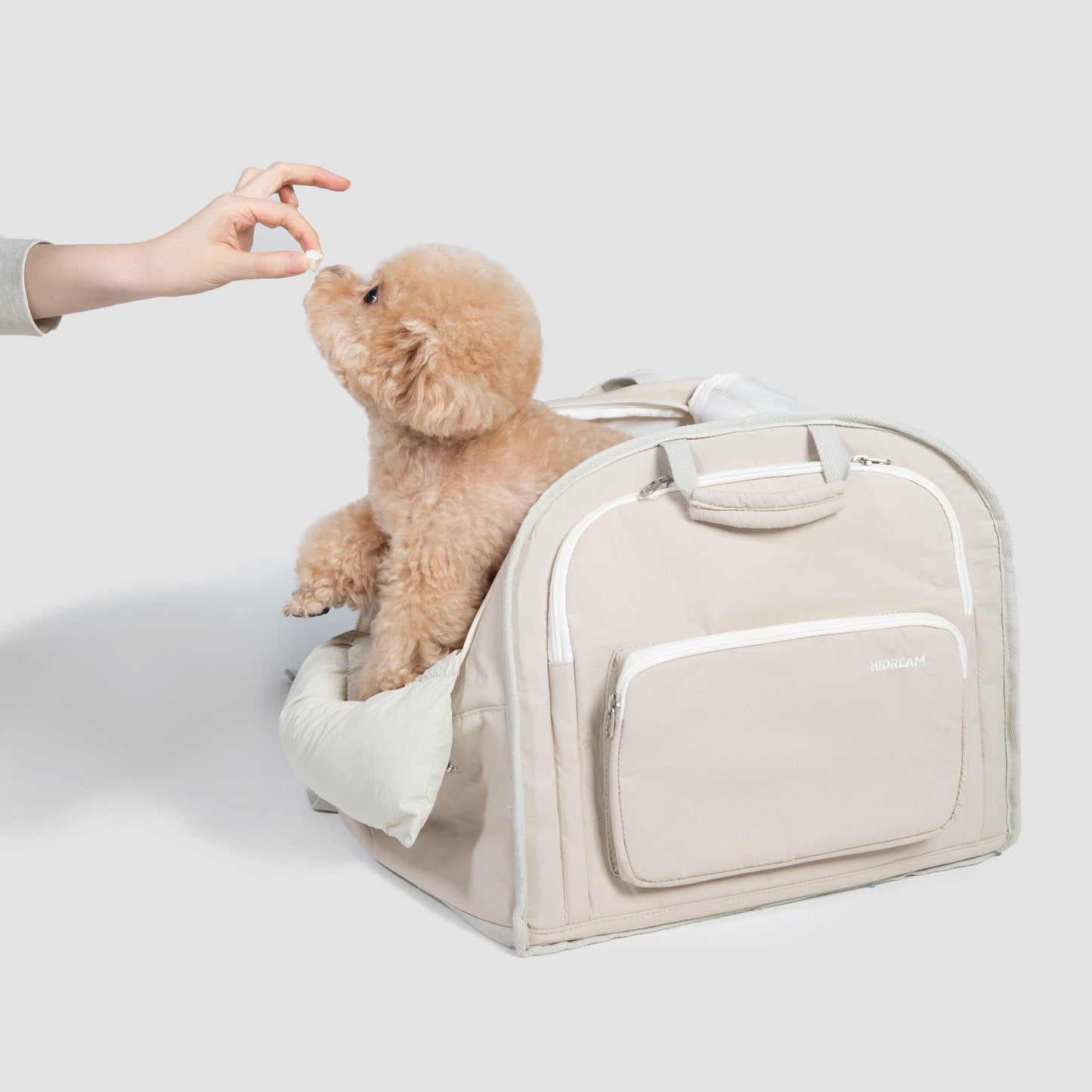 PetzyMart™ Puha Comfort Carrier