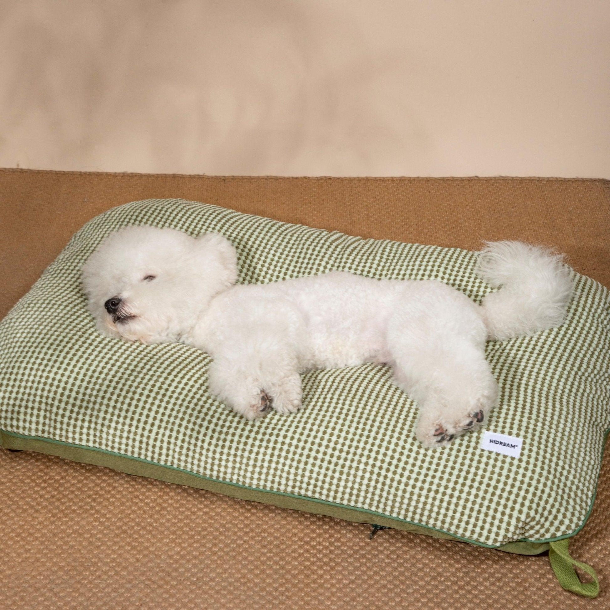 HiDREAM Pet Bed Luxurious Comfort Modern Design Non-Slip Base Soft Bed for Pets - PetzyMart